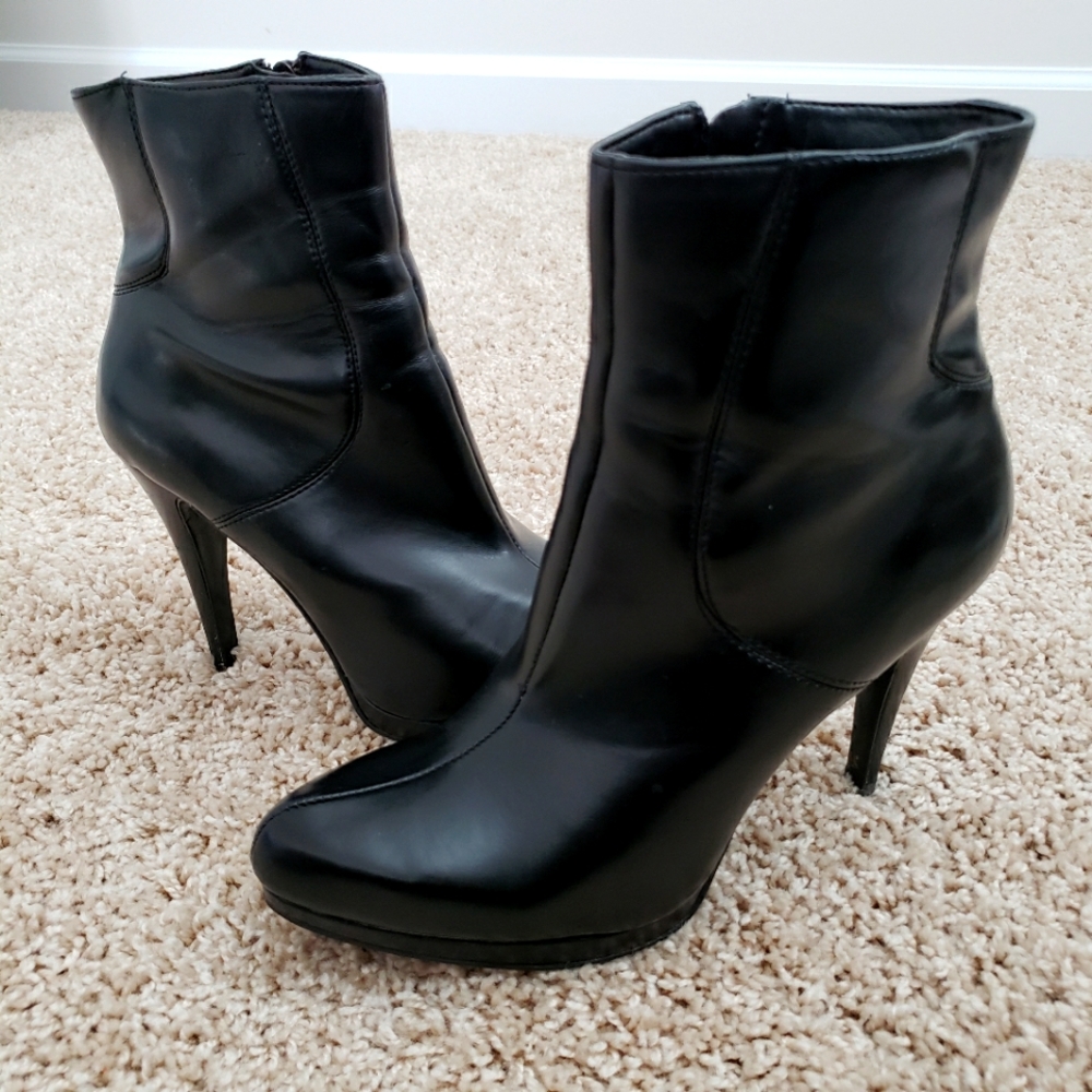 Nine West leather boots, 7.5